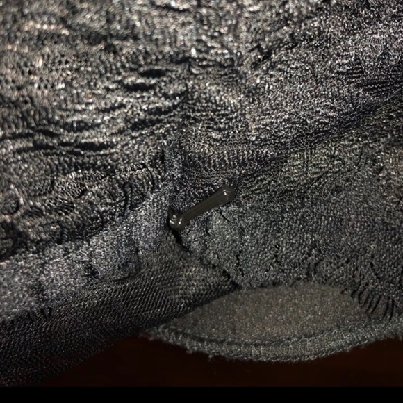 Black lace prom dress - Picture 4 of 7